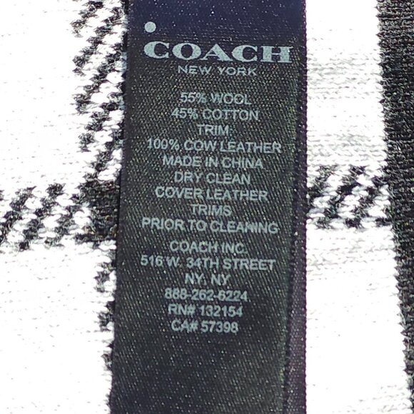 BEAUTIFUL COACH New York Wrap Scarf Double Sided Black and Beige Cold Weather - Picture 3 of 9